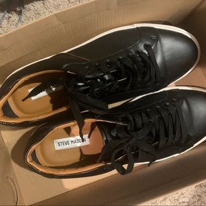 Steve Madden brand new shoes size 10